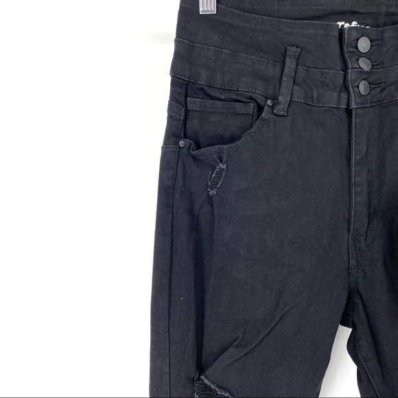 Refuge Ibiza High-Rise Push Up Distressed Jeans - Picture 3 of 9